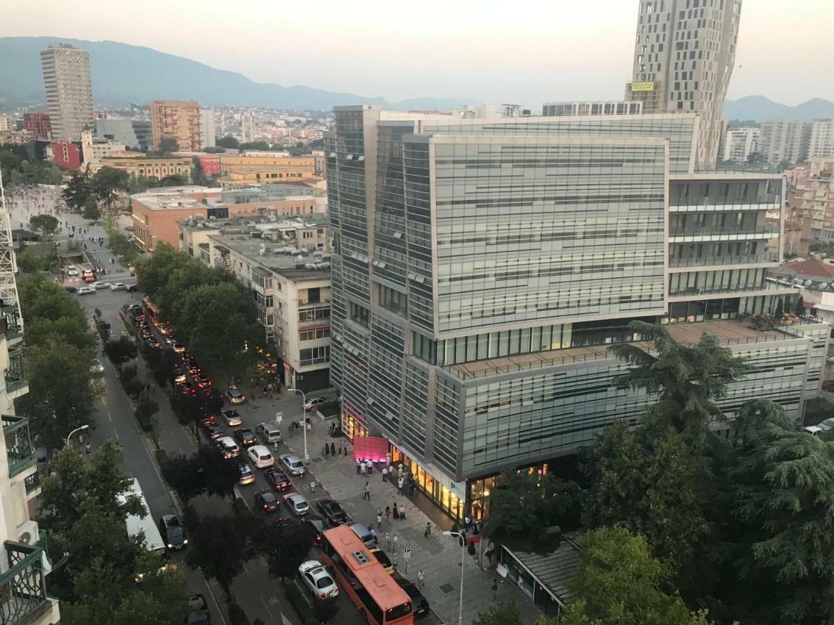 Sun Tower-Center Of Tirana Lägenhet Exteriör bild